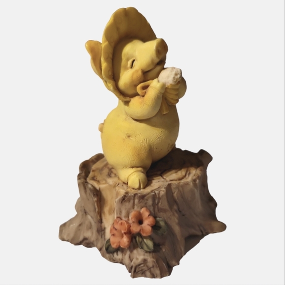 Vtg 92 Pigsville Figurine #1308 Baby Girl Pig Bonnet Ice Cream Cone Log Flowers - Picture 2 of 5